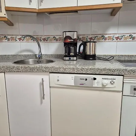 1a143 Junto A La Playa En Apartment